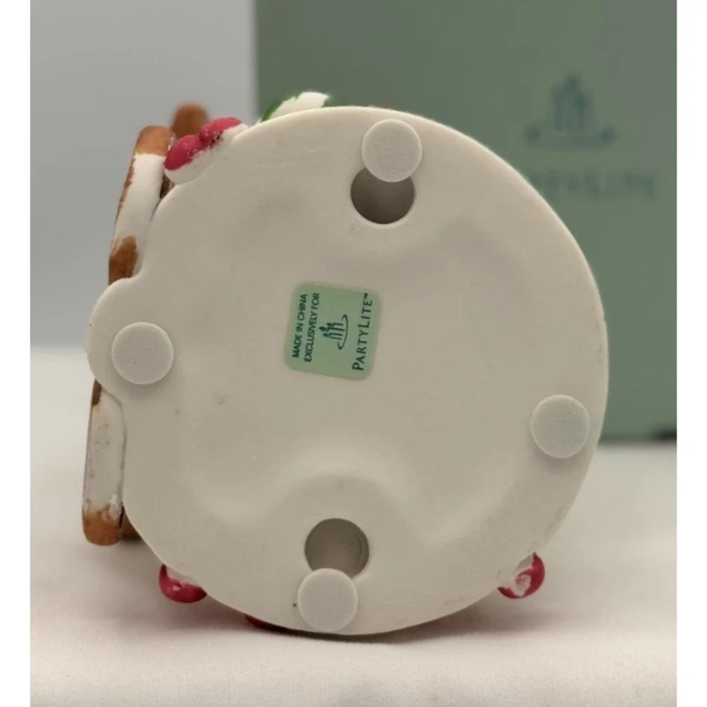 Partylite P7902 Gingerbread Votive holder - Candle Holder - NEW Open Box